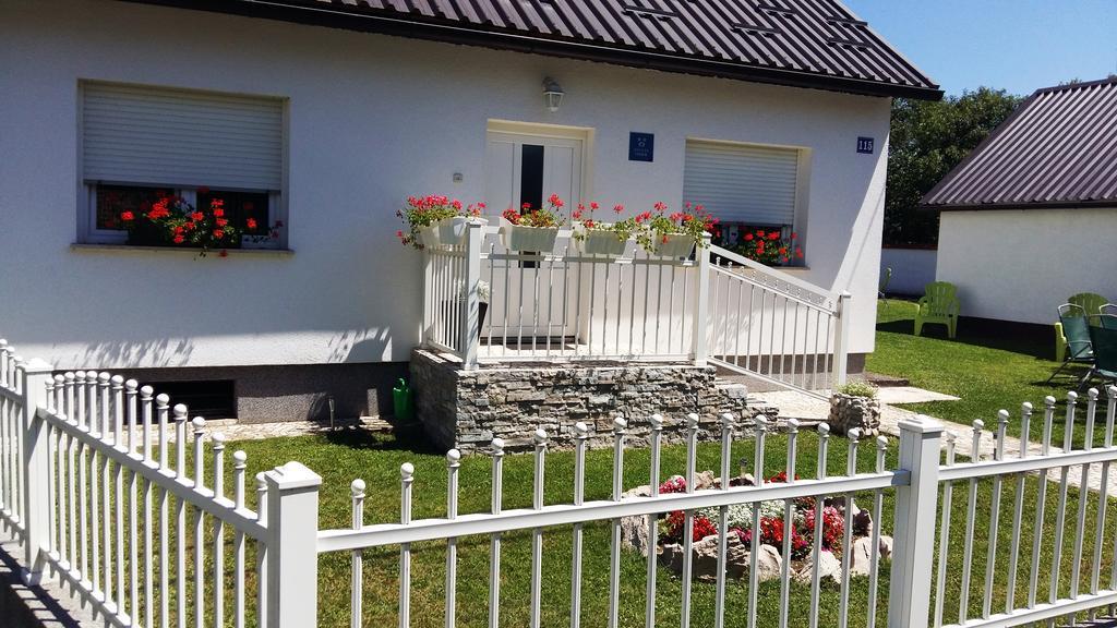 Holiday Home Bulog Sinac Kültér fotó