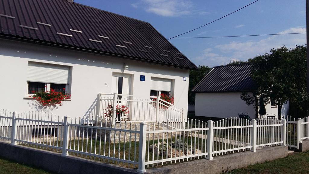 Holiday Home Bulog Sinac Kültér fotó