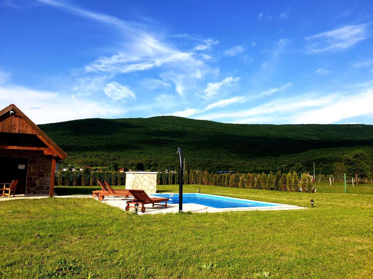 Holiday Home Bulog Sinac Kültér fotó